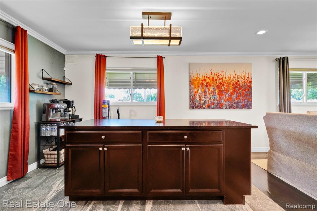 33395 Florence Street, Garden City, MI — Photo 9