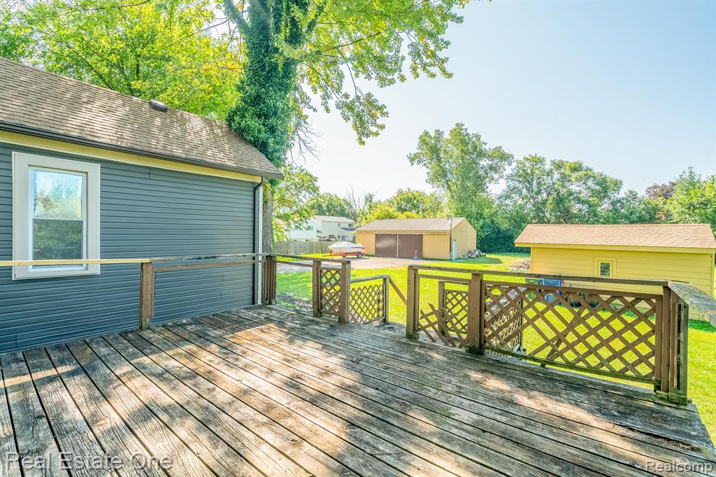 42759 CHERRY HILL Road, Canton, MI 48188 — Photo 11