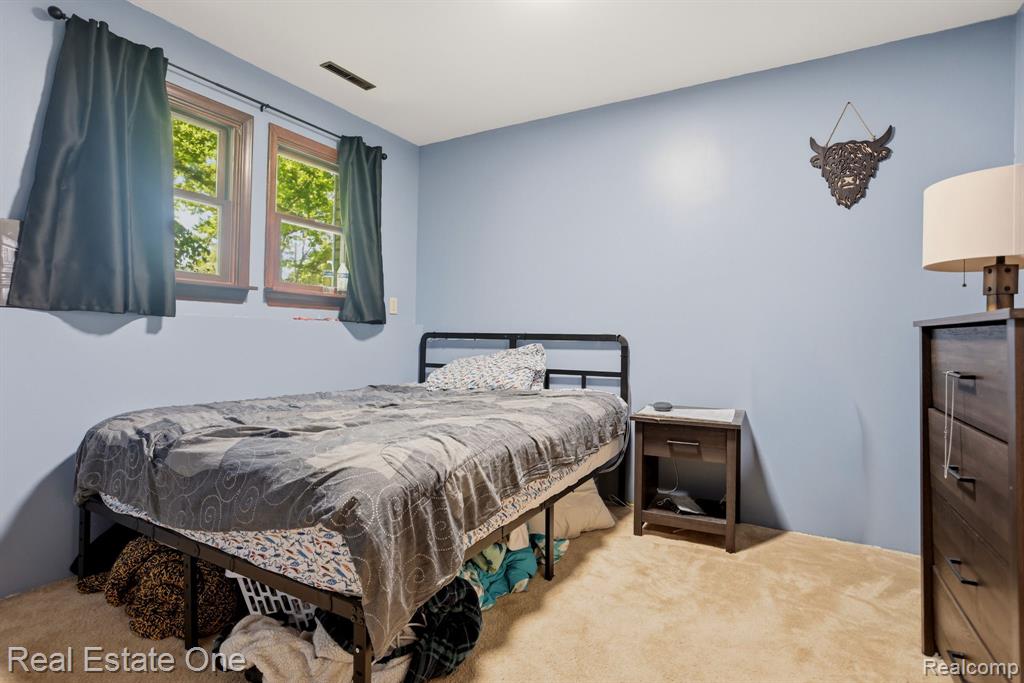 6218 Sturgeon Creek Pkwy, Midland, MI 48640 — Photo 27