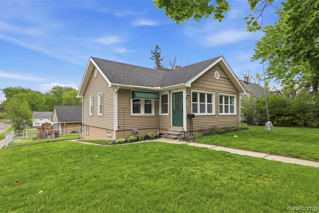 237 S Chocolay Avenue, Commerce Twp, MI — Photo 42