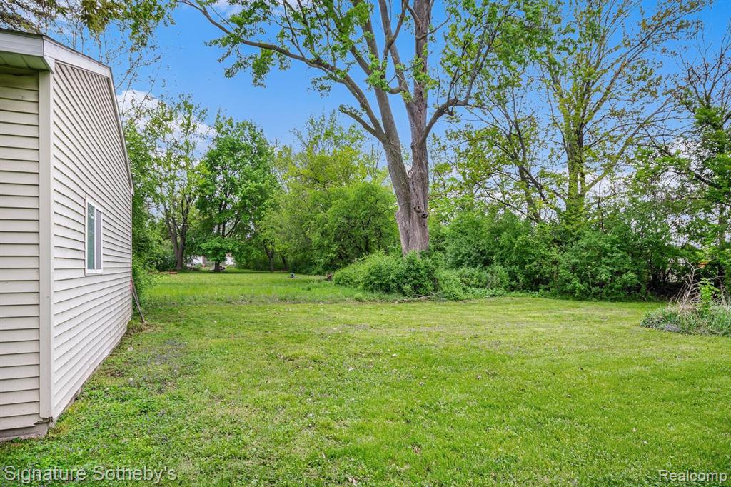 72 MARION Avenue, Waterford, MI 48328 — Photo 18
