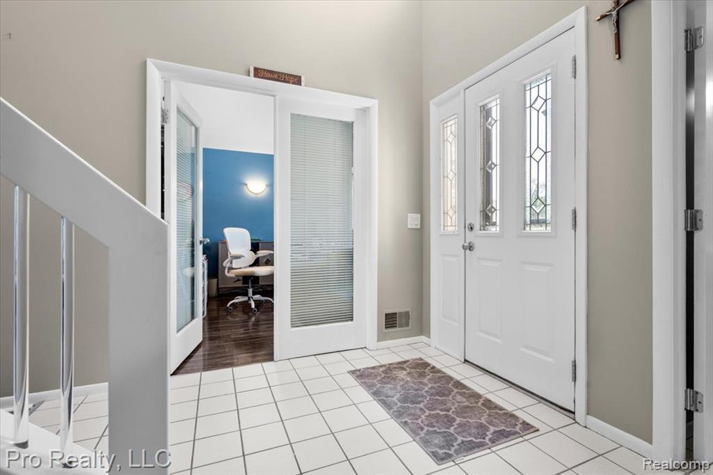 45317 Stonehedge Drive, Plymouth, MI 48170 — Photo 5