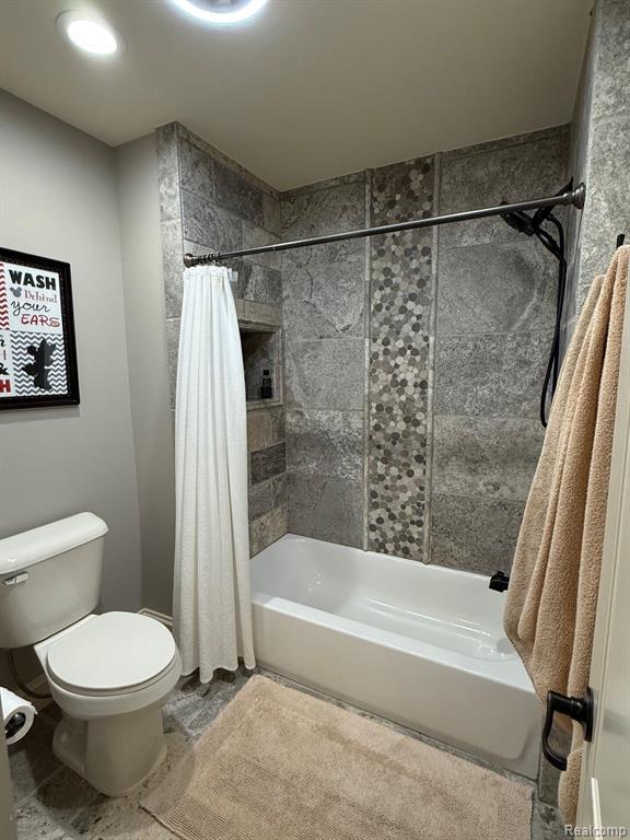 8146 Cotswold Lane, Clawson, MI 48348 — Photo 35