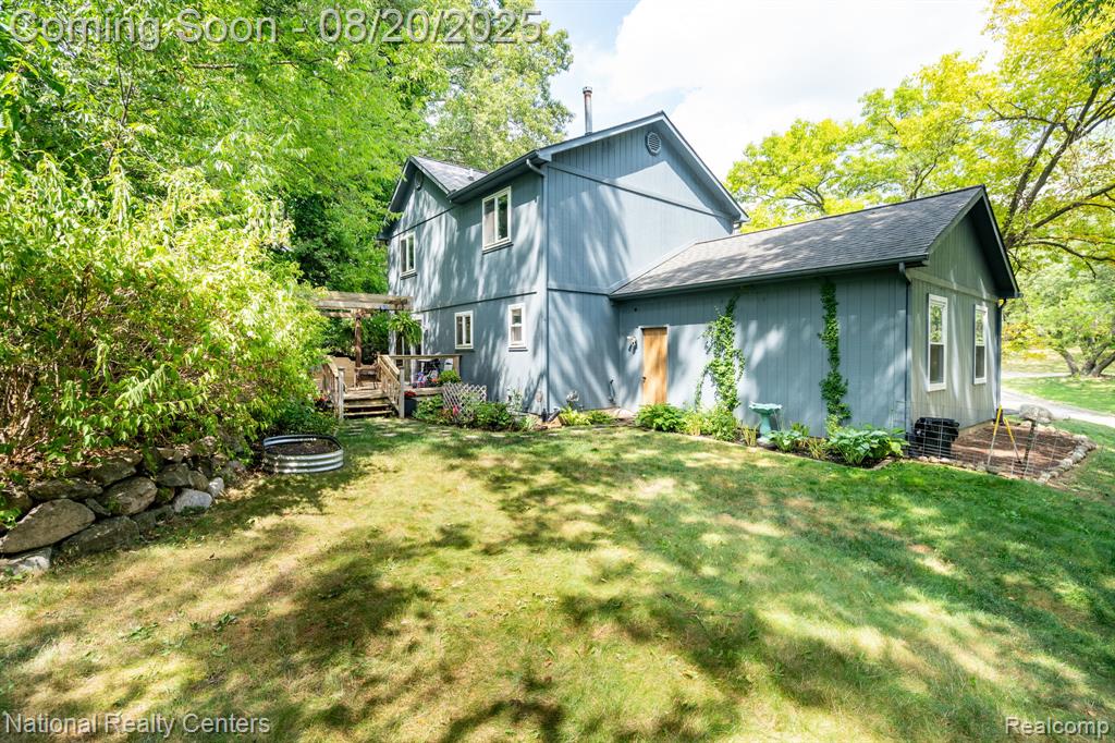 9275 Thendara Boulevard, Clarkston, MI 48348 — Photo 33