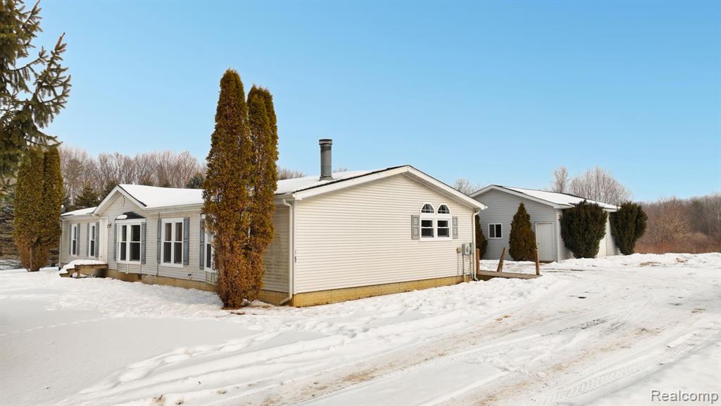3220 N Summers Road, Imlay City, MI 48444 — Photo 3