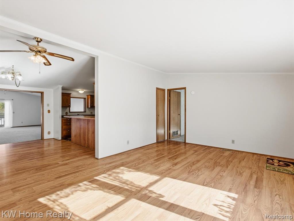 8890 Jeddo Road, Avoca, MI 48006 — Photo 6