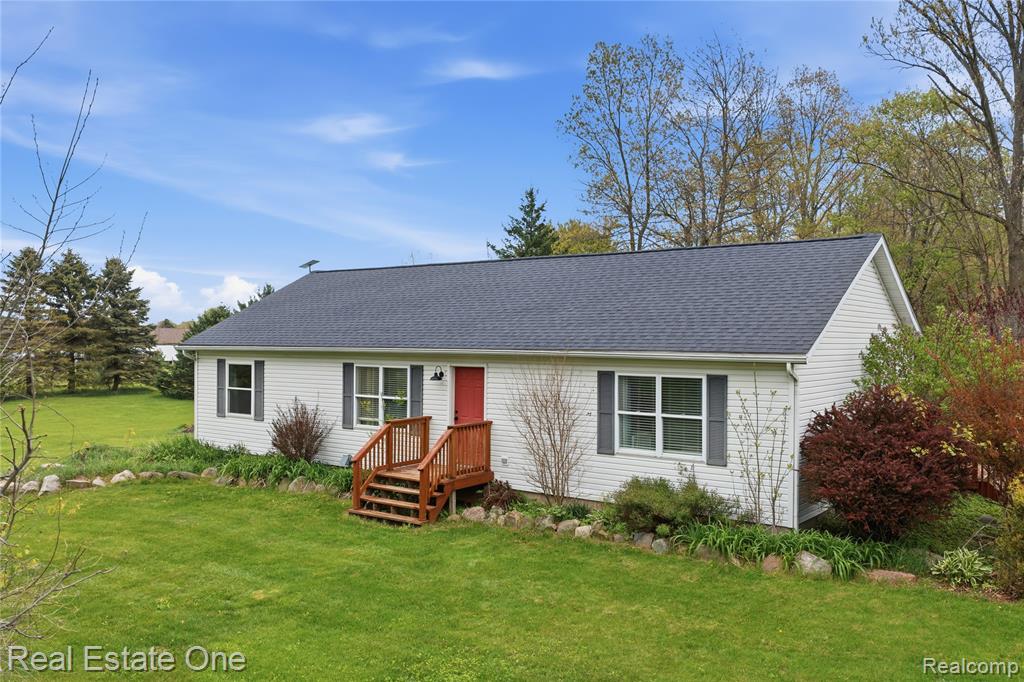 3351 N M 52, Stockbridge, MI 49285 — front exterior