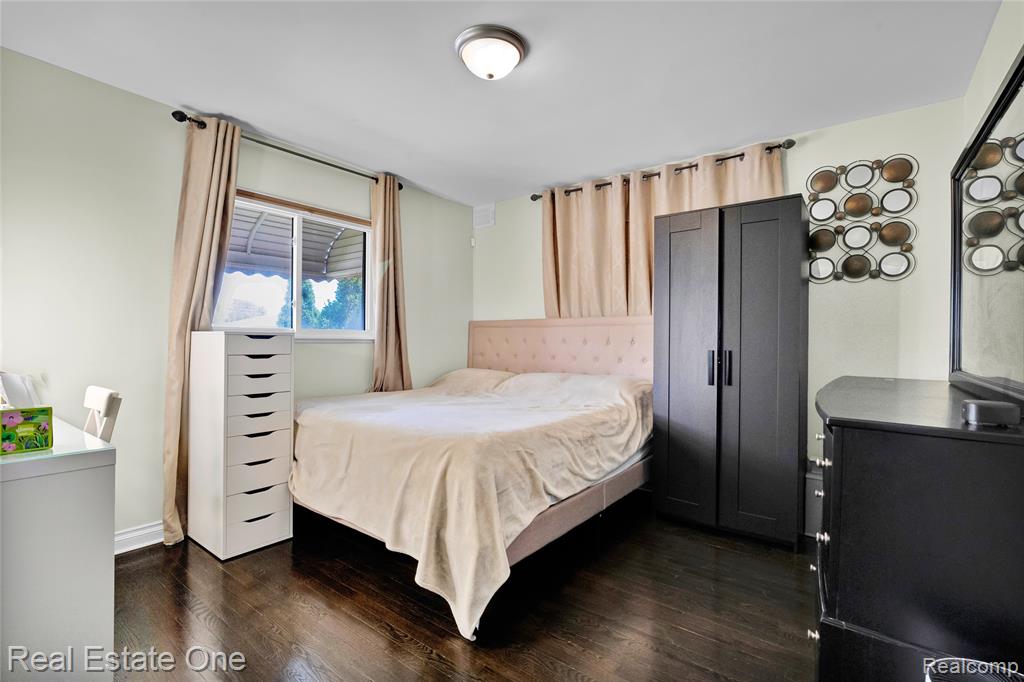 33395 Florence Street, Garden City, MI — Photo 19