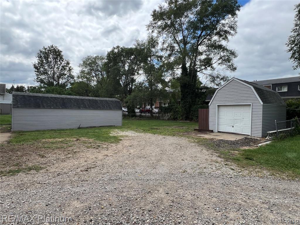 5126 Morrish Road, Swartz Creek, MI 48473 — Photo 19