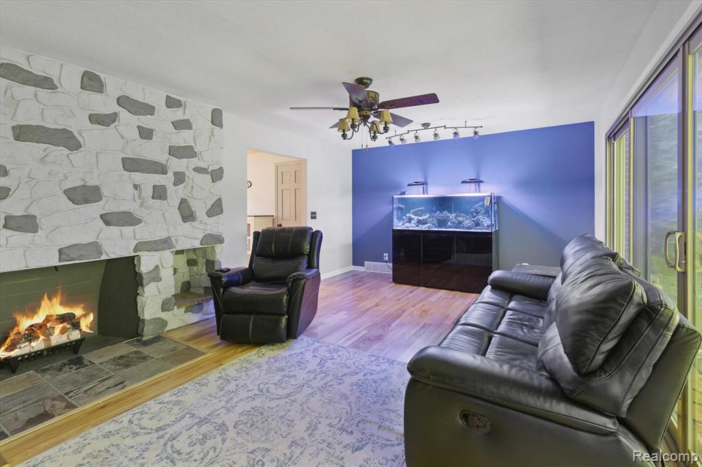 4224 Country Road, Otter Lake, MI 48464 — Photo 5