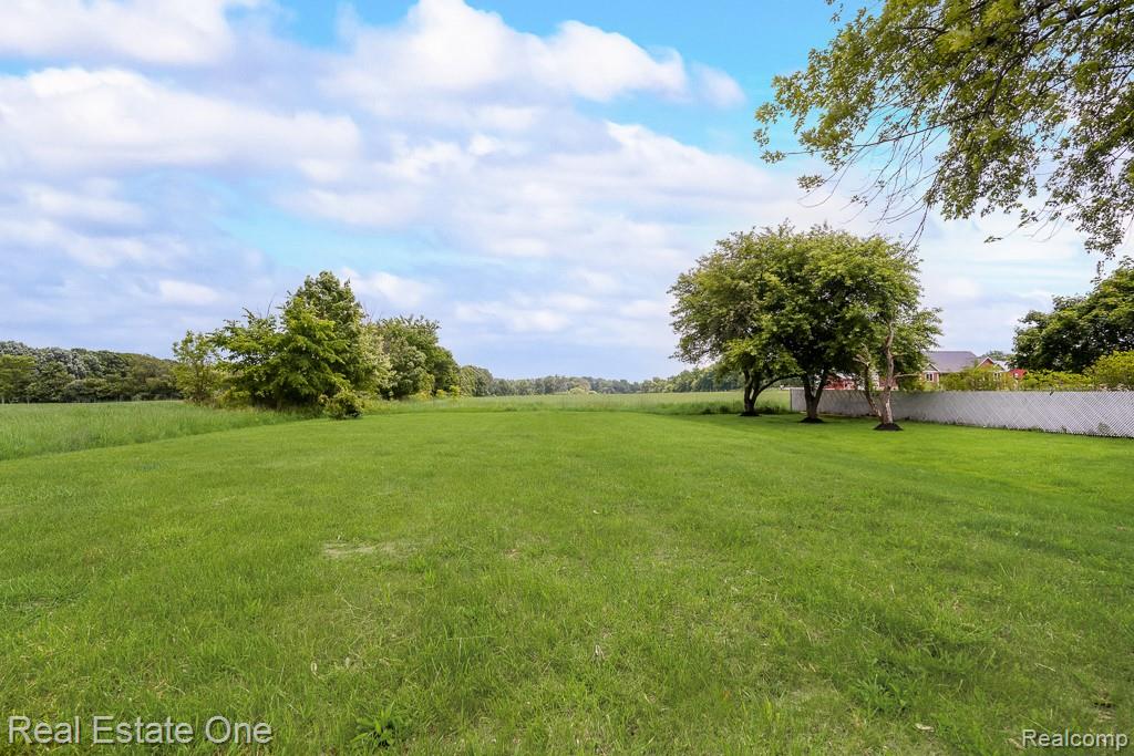 8249 Beers Road, Swartz Creek, MI 48473 — Photo 29
