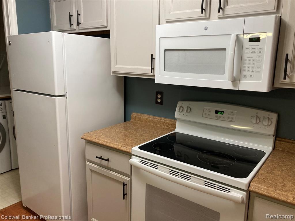 56626 Chesapeake Trail, Shelby Twp, MI 48316 — Photo 11