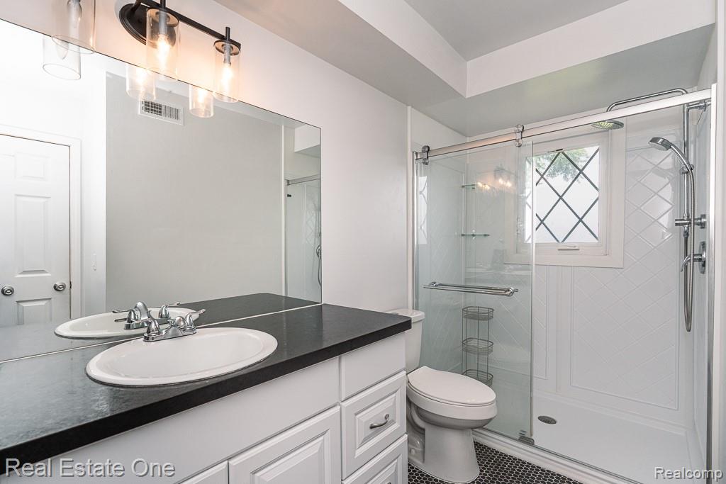 54795 Shelby Road, 87, Utica, MI 48316 — Photo 11