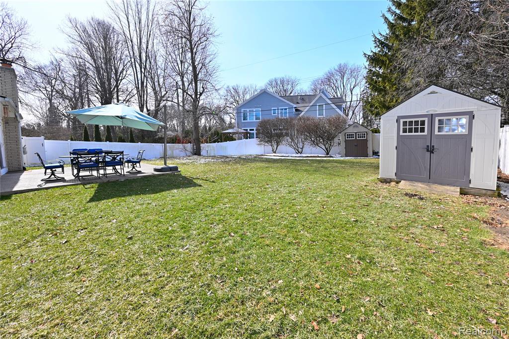 862 S Glenhurst Drive, Birmingham, MI 48009 — Photo 37