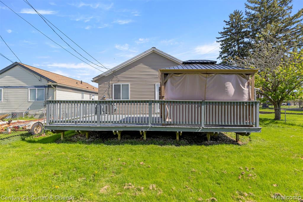 13230 Delavern Street, Rockwood, MI — Photo 18