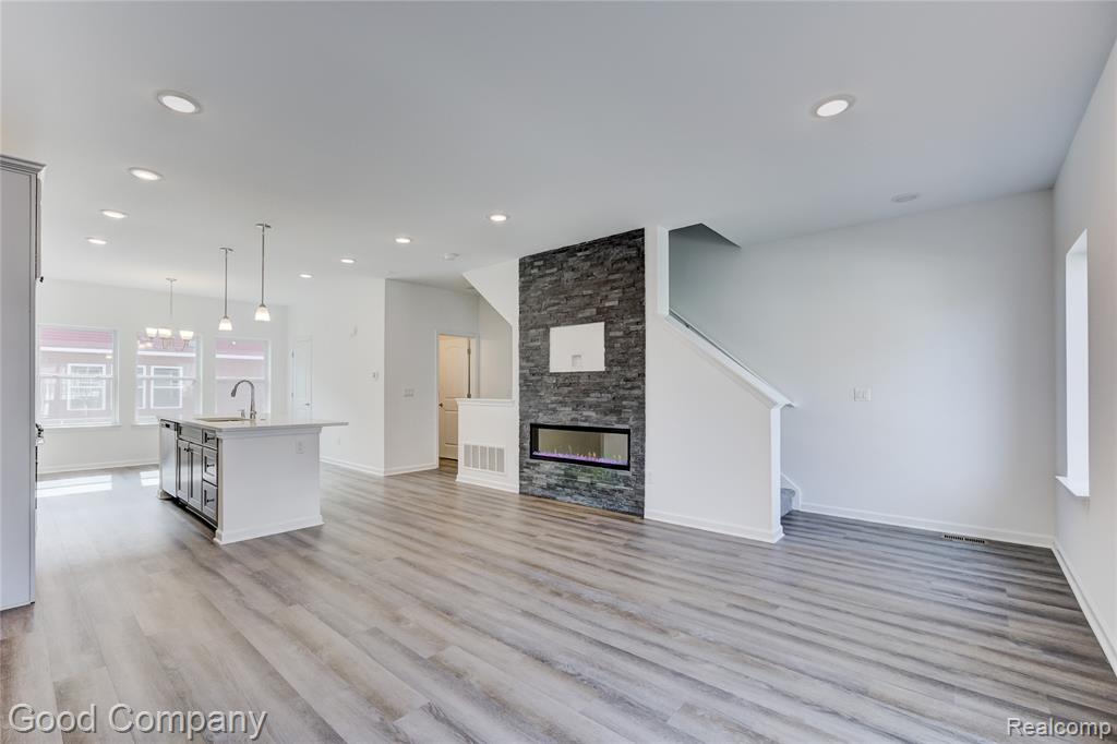 4849 Ludlow Lane, Troy, MI 48085 — Photo 2