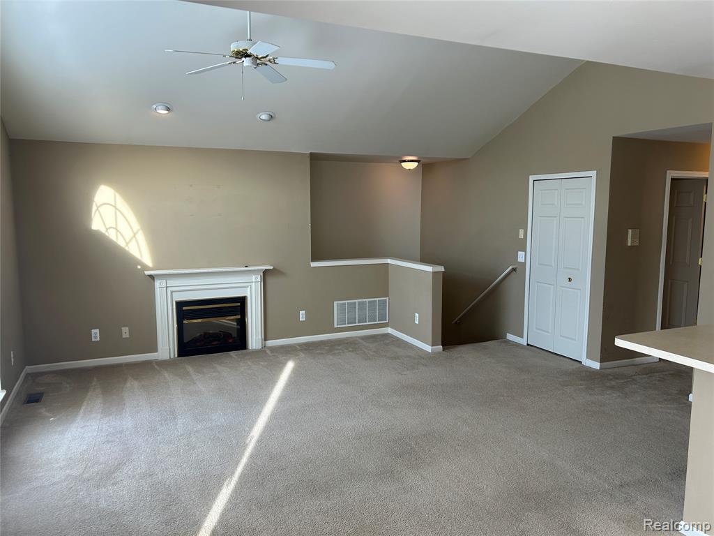 51652 Hale Lane, New Baltimore, MI — Photo 4
