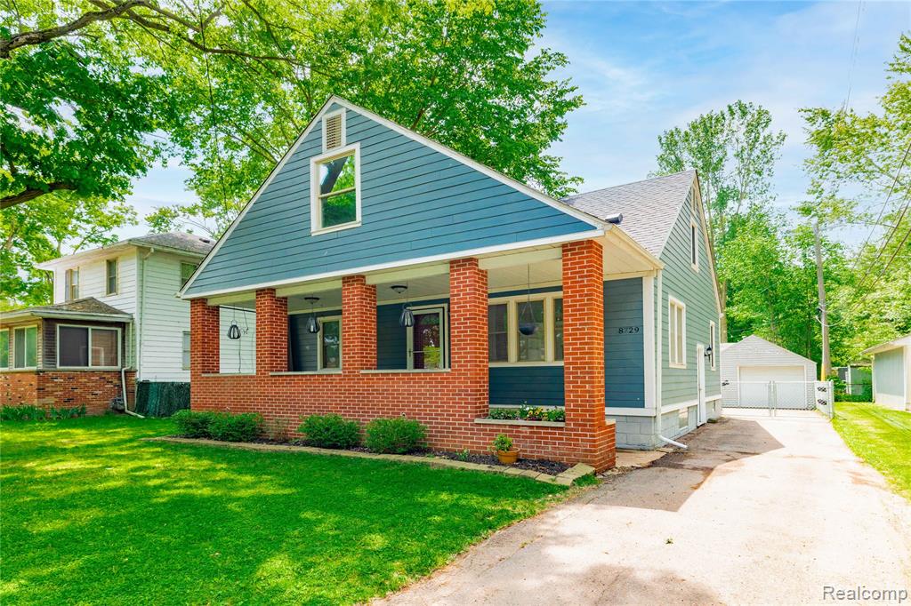 8729 Bellevue Road, Grosse Ile, MI 48138