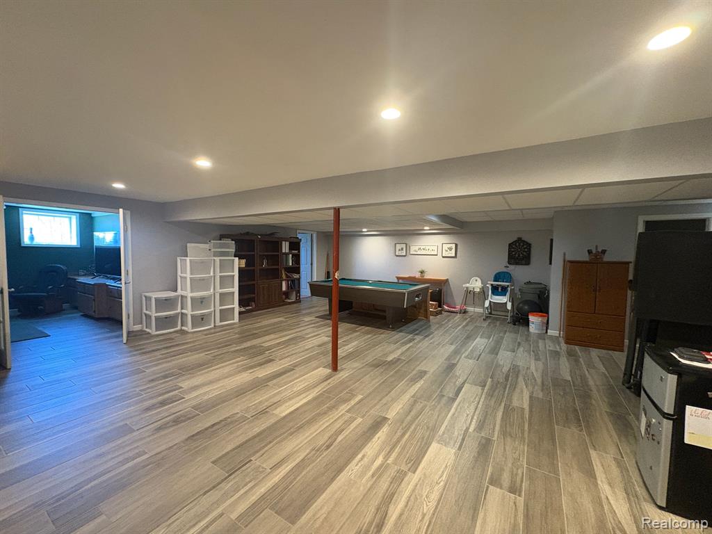 7681 Fieldcrest Drive, Almont, MI 48003 — Photo 31