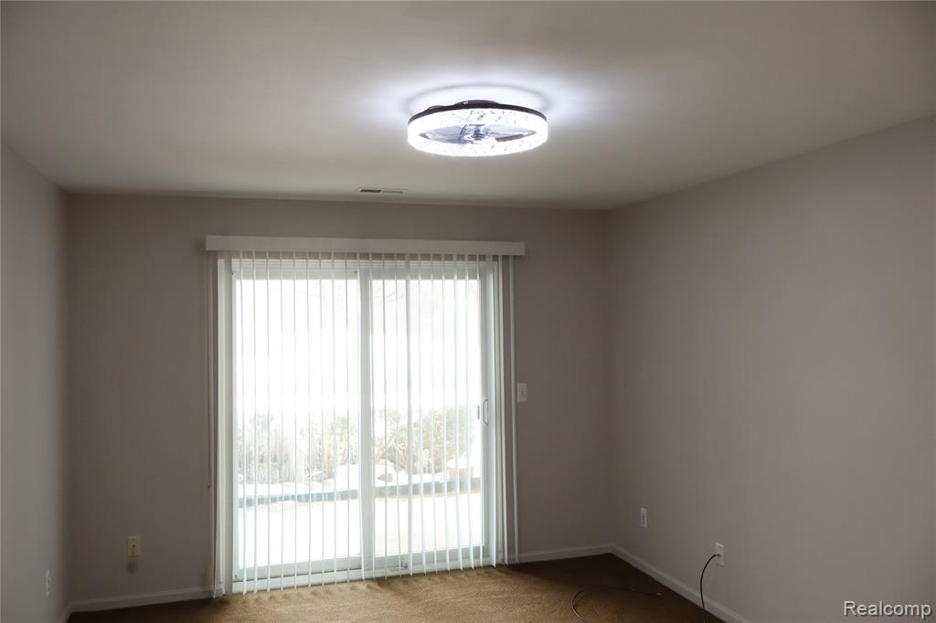 44982 Marigold Drive, Sterling Heights, MI 48314 — Photo 21