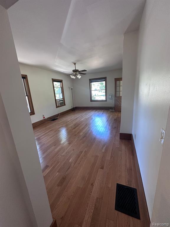 543 W Middle Street, Chelsea, MI 48118 — Photo 8