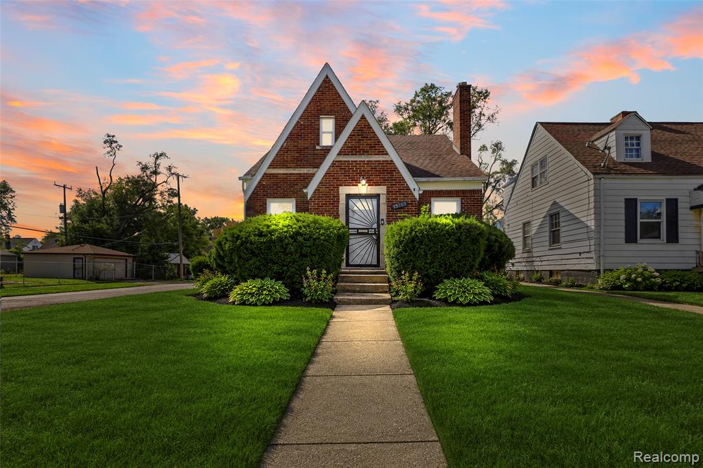 15703 Prest Street, Detroit, MI 48227