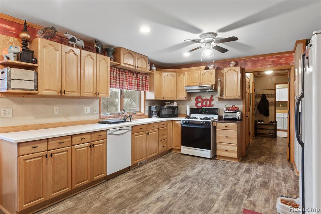 60650 FROST Road, Lenox, MI 48048 — Photo 15