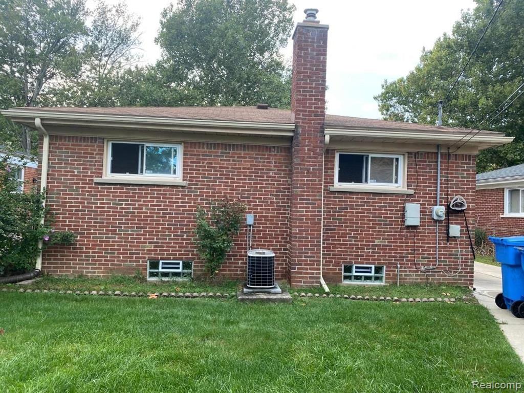 6630 NORBORNE Avenue, Dearborn Heights, MI 48127 — Photo 8