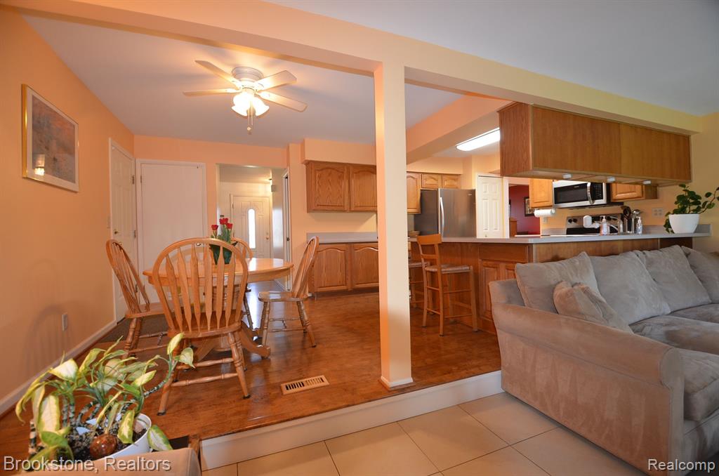 4470 PERRY Road, Grand Blanc, MI 48439 — Photo 24