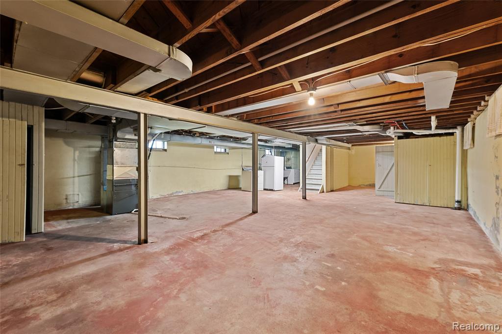 5401 Orchard Avenue, Dearborn, MI 48126 — Photo 35
