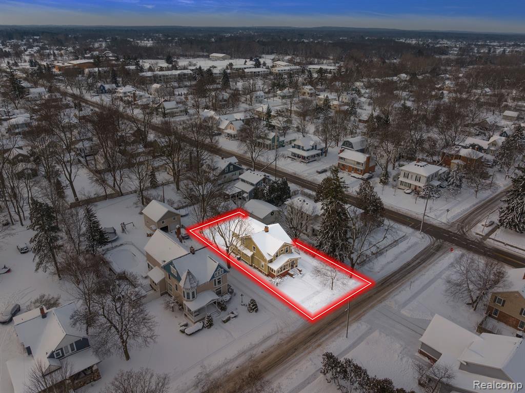 52 DENNISON Street, Oxford, MI 48371 — Photo 3