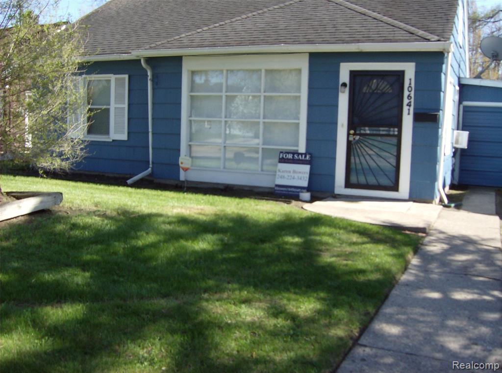 10641 TROY Street, Oak Park, MI, 48237