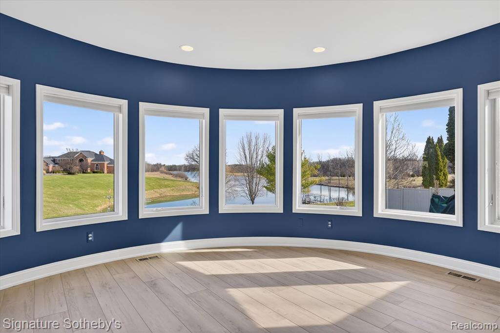 7455 Groveland Road, Holly, MI 48442 — Photo 7
