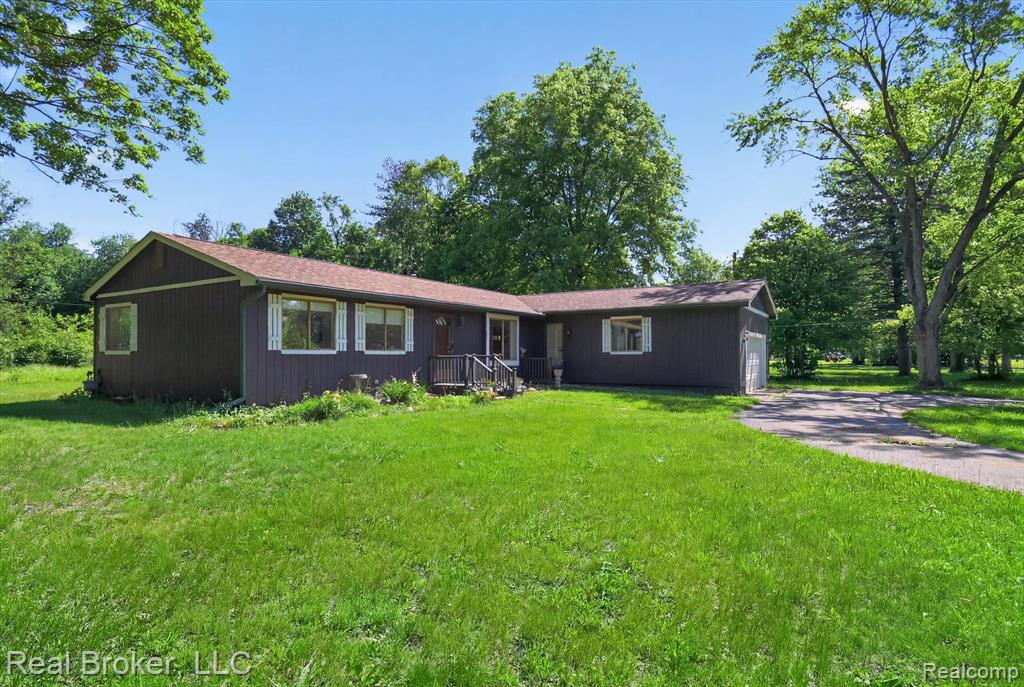 48050 Hull Road, Belleville, MI 48111 — Photo 4