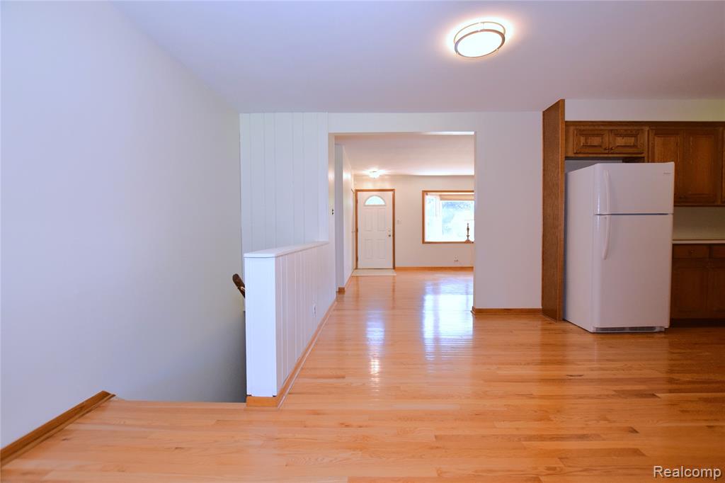 5326 Durwood Drive, Swartz Creek, MI 48473 — Photo 6