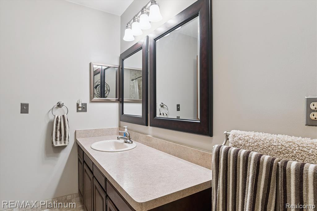 3200 Patterson Lake Road Road, Pinckney, MI 48169 — Photo 21