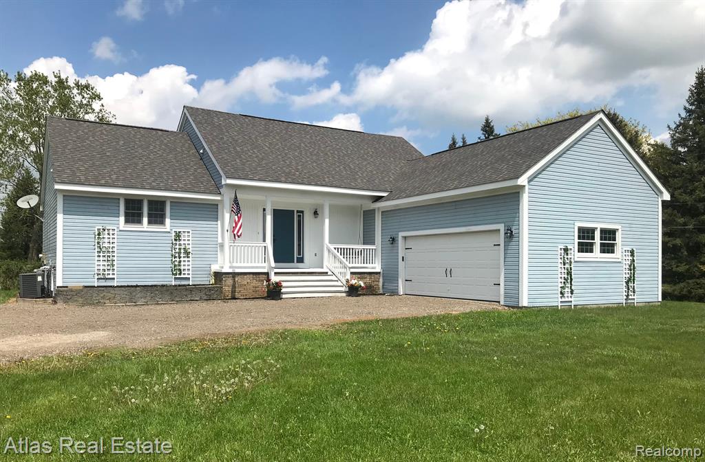 7371 BURPEE Road, Grand Blanc, MI 48439 — Photo 2
