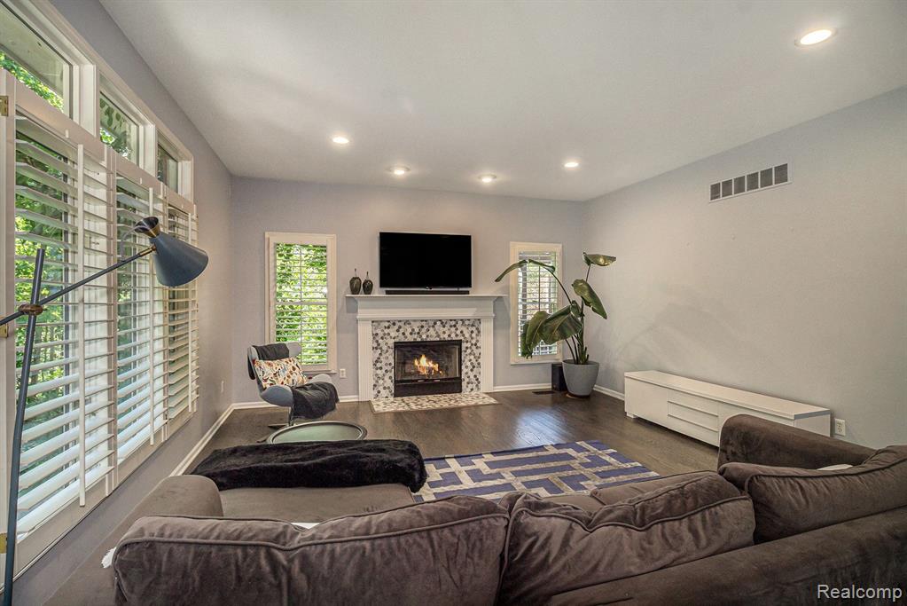 4804 EAGLE SPRINGS Court, Clarkston, MI 48348 — Photo 19