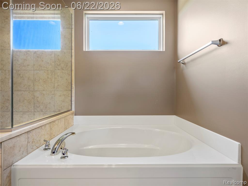 2130 Findley Circle, Lake Orion, MI — Photo 47