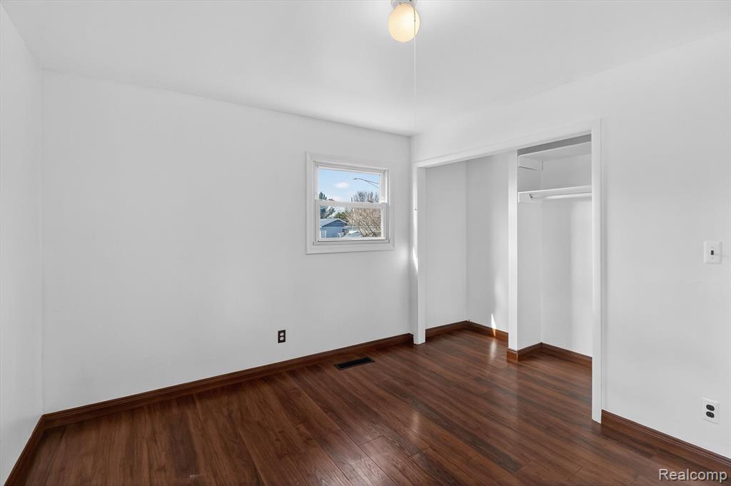 6337 Richalle Street, Brighton, MI 48116 — Photo 18