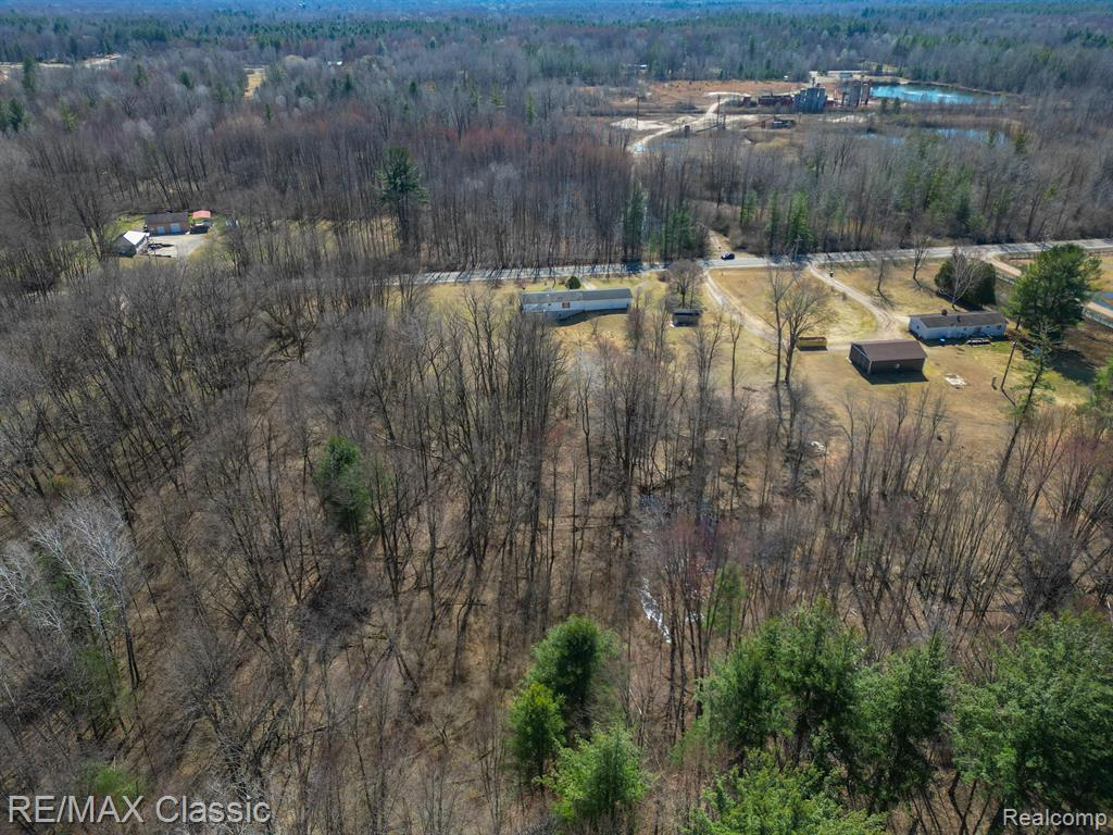 4626 WALTAN Road, Vassar, MI 48768 — Photo 84