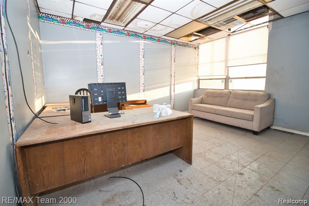 8401 W Chicago, Detroit, MI 48204 — Photo 16