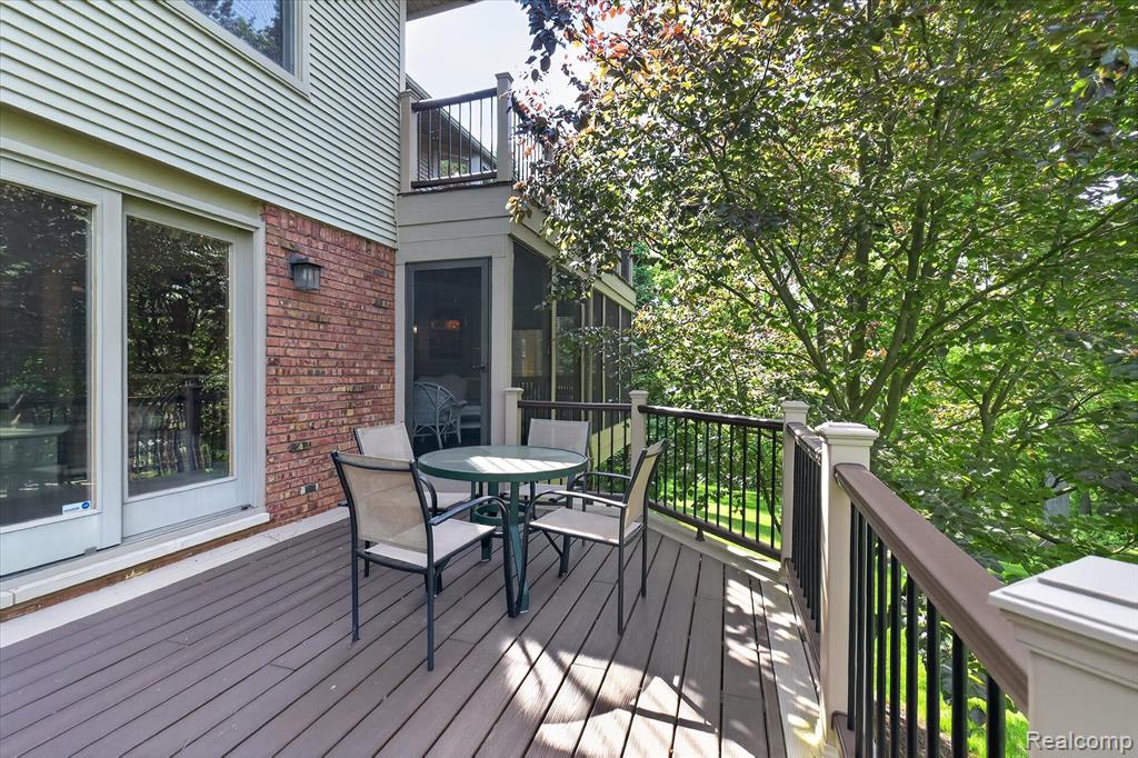 12664 Lashbrook Lane W, Brighton, MI 48114 — Photo 31