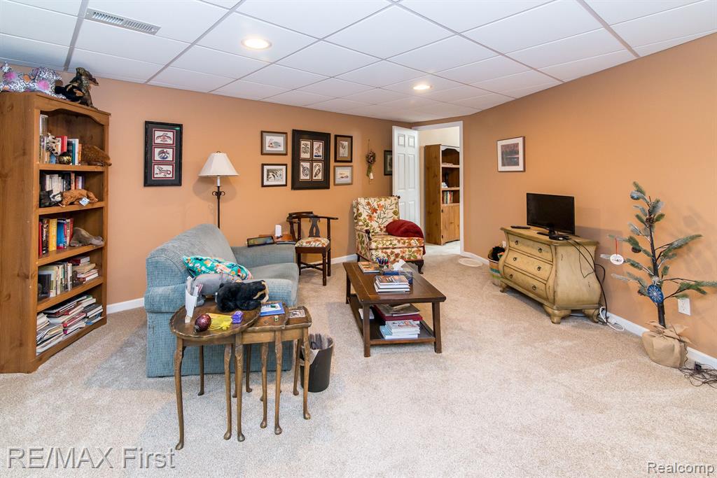 8598 GOLF LANE Drive, Commerce Twp, MI 48382 — Photo 55