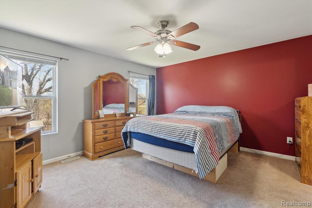 658 GLENLIVET Street, Howell, MI 48843 — Photo 18