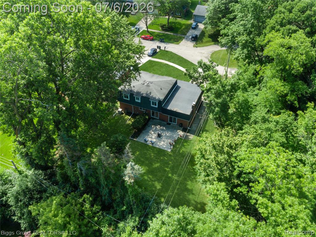 26207 Meadowbrook Way, Lathrup Village, MI 48076 — Photo 5