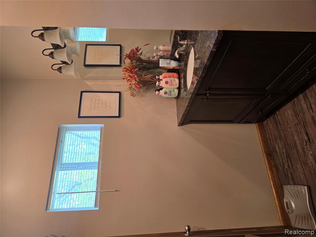 135 N Haven Street, Novi, MI 48377 — Photo 23