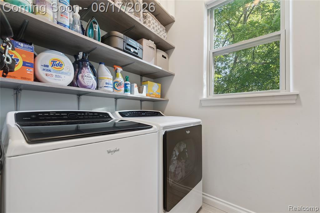 16939 Willowbrook Drive, Haslett, MI 48840 — Photo 22
