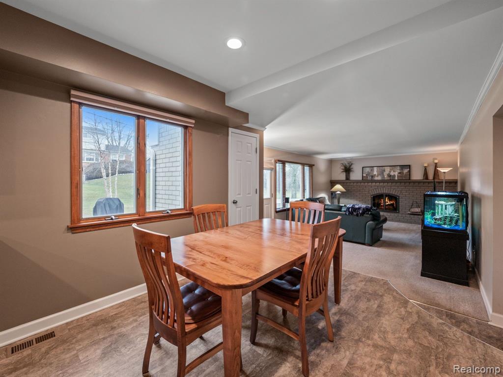 5562 ABINGTON Road, West Bloomfield, MI — Photo 9