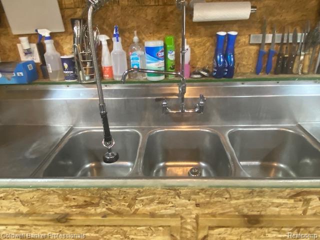 4615 Five Lakes Road, North Branch, MI 48461 — Photo 23